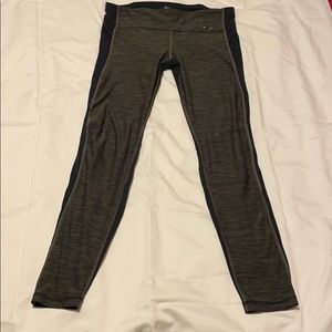 🐝 Gap Fit leggings